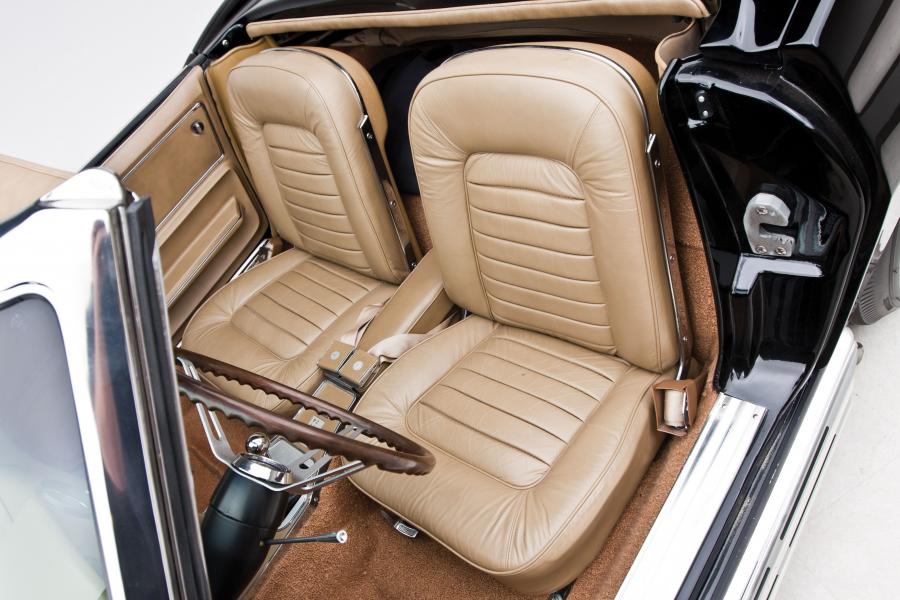  Chevrolet Corvette 427/425 Roadster 1966 года  (фото 6 из 25)